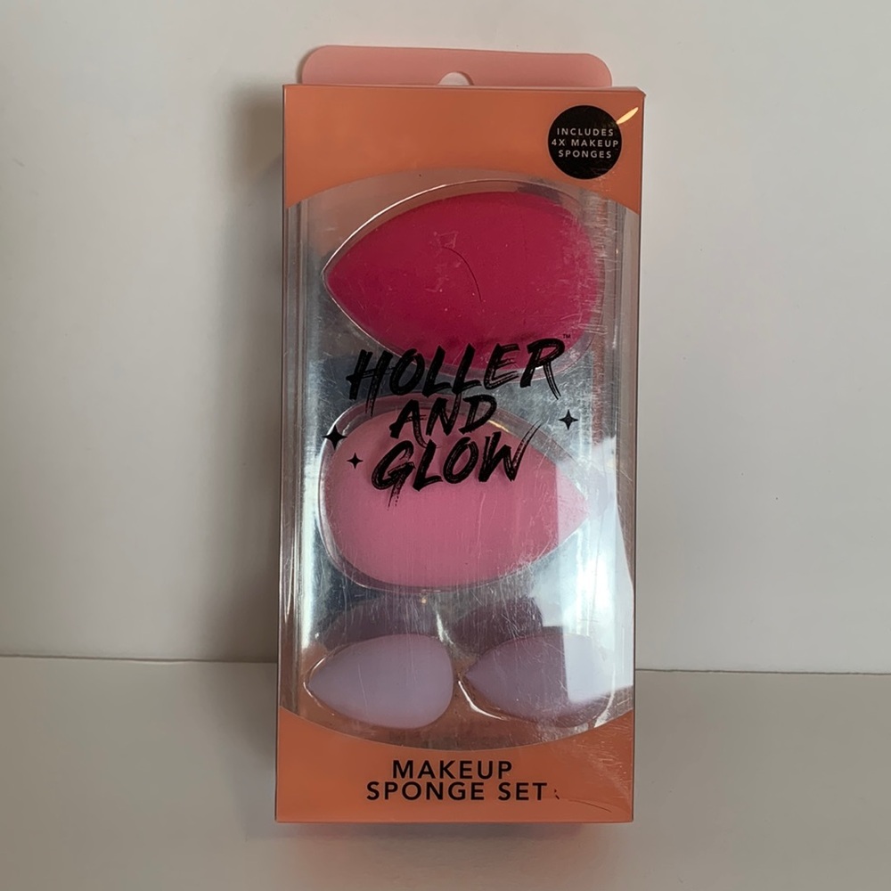 Brand new Holler and Glow 4 pc make up sponge set